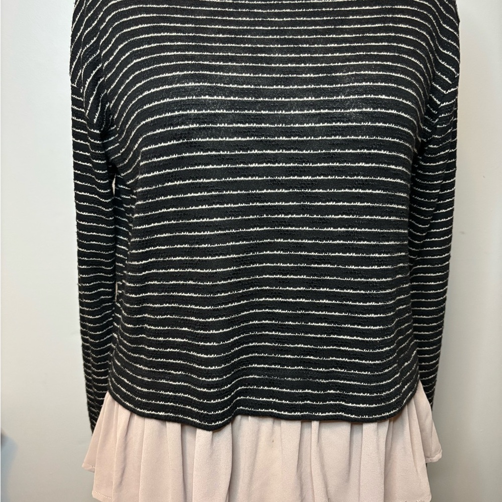 Ya Los Angeles,Black & Tan Striped layered Top with Long sleeves - Large